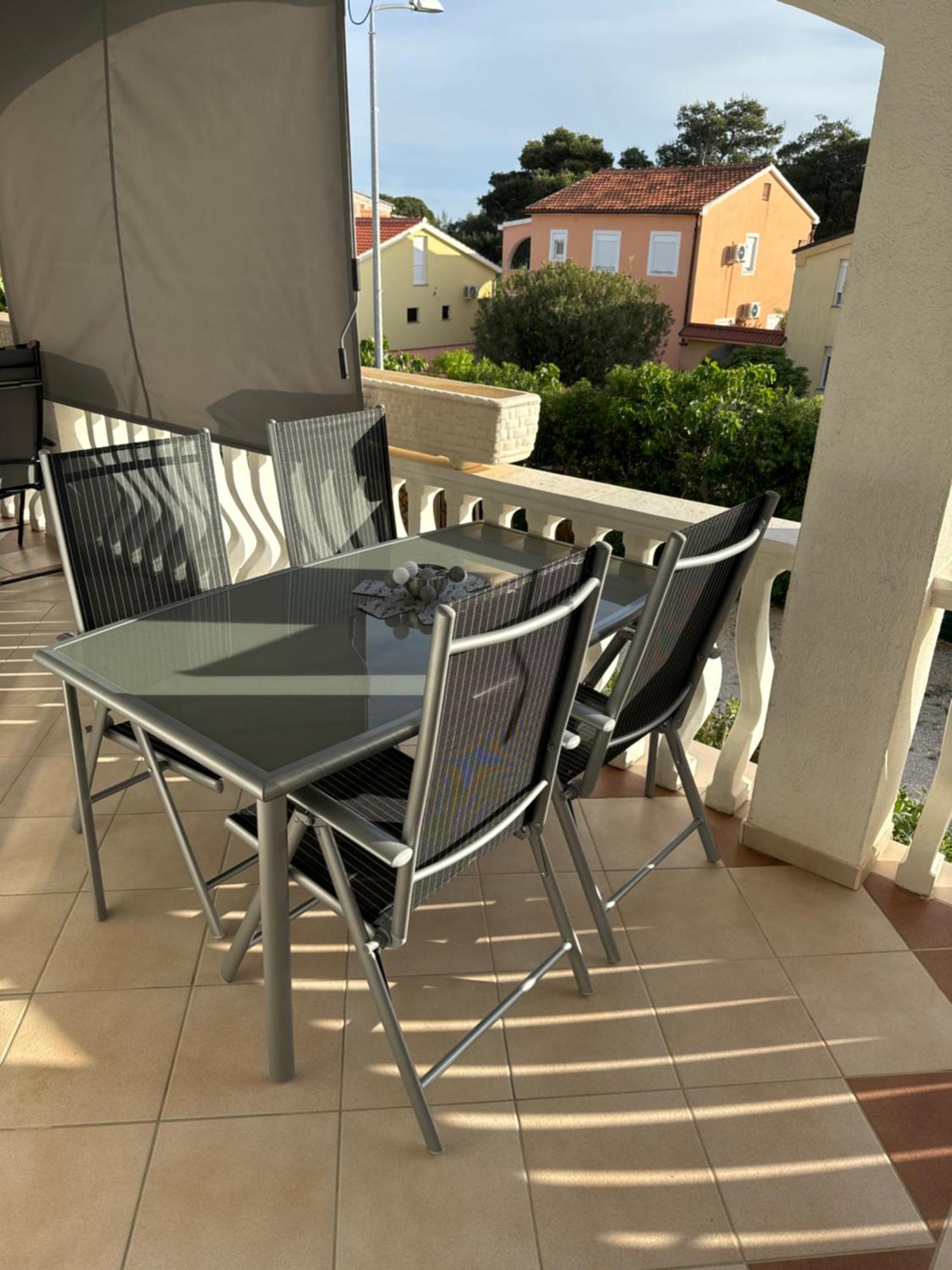 Apartman J&B Appartement Vir Buitenkant foto